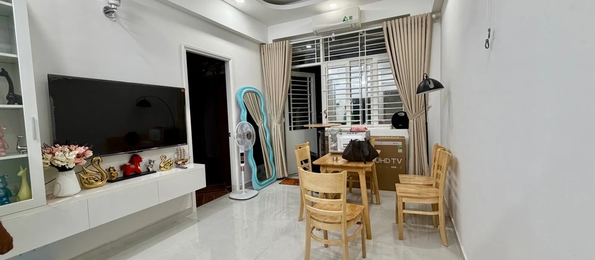 Căn hộ góc thoáng mát Quận 11, full nội thất giá hợp lý... Bán căn hộ chung cư tại Phú Thọ, Hồ Chí Minh 01