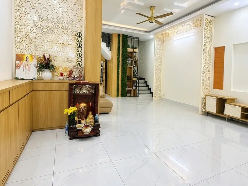 Thủ Đức - (Trường Thọ cũ) - Nhà 2 tầng mặt tiền đường lớn - diện tích khủng - SHR... Bán nhà mặt phố tại Thủ Đức, Hồ Chí Minh 01