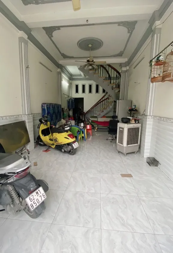 🚨 GIẢM SỐC 1,4 TỶ – MT QUỐC LỘ 22 - Q12 - CÒN 6,8 TỶ! 🔥
🏆 ĐƯỜNG 30M – 60M² – NGANG 4M.... Bán nhà mặt phố tại Trung Mỹ Tây, Hồ Chí Minh 01