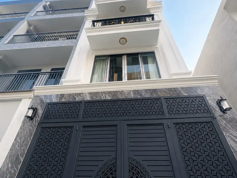 Nhà mới toanh gần chợ Hiệp Bình, thang máy sang trọng... Bán nhà riêng tại Hiệp Bình, Hồ Chí Minh 01
