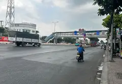 Bán nhà mặt phố 3 tầng Trung Mỹ Tây, An Sương, 11 phòng, 200m.... Bán nhà mặt phố tại Trung Mỹ Tây, Hồ Chí Minh 09