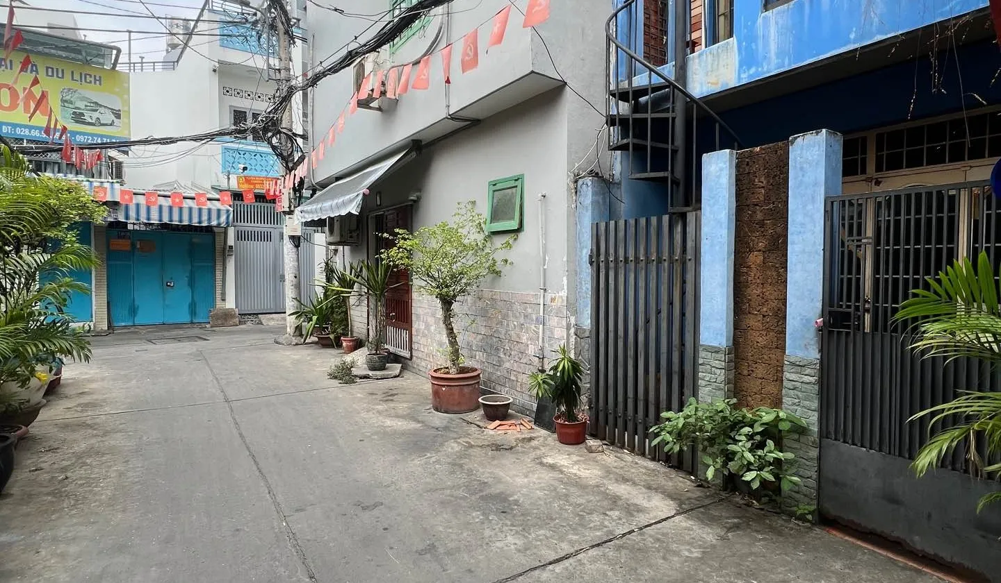 Bán nhà 3 tầng hẻm xe hơi Hòa Hưng, 43.7m2 giá 7.5 tỷ... Bán nhà riêng tại Hòa Hưng, Hồ Chí Minh 01