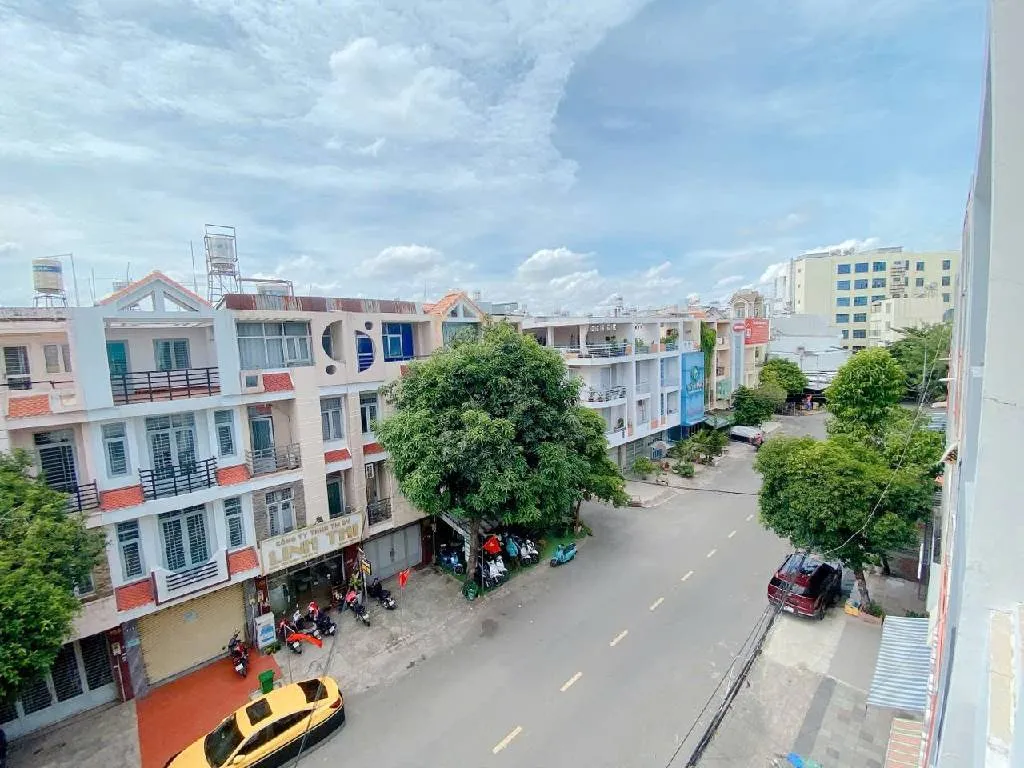Bán nhà 4 tầng mặt phố Nguyễn Sỹ Sách, 4.5x15m, Đường 20m... Bán nhà mặt phố tại Tân Bình, Hồ Chí Minh 01