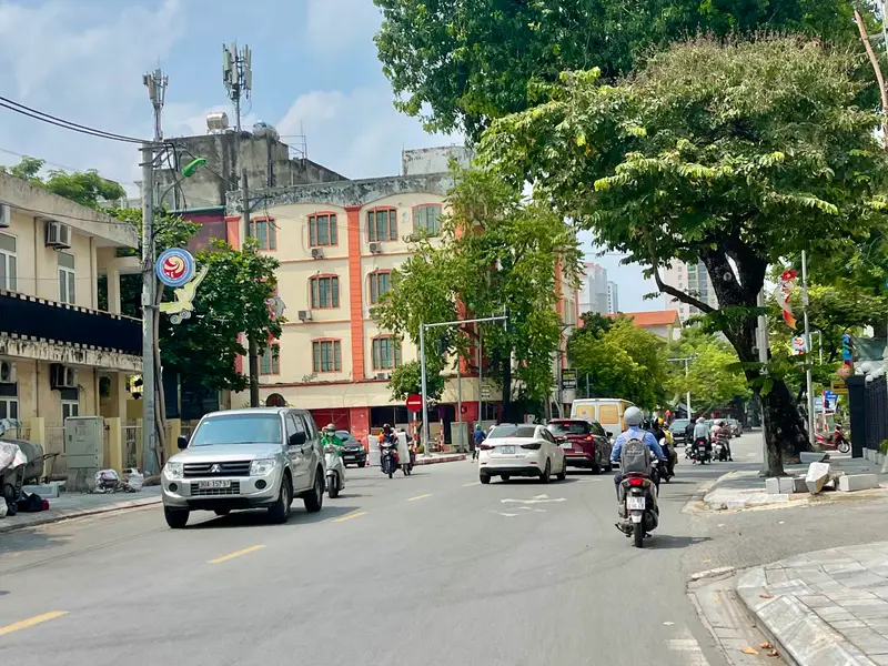 Lê Lợi Hà Đông - 47m2 - Ngõ thông- Ô tô vào nhà - Kinh doanh được... Bán nhà riêng tại Hà Đông, Hà Nội 01