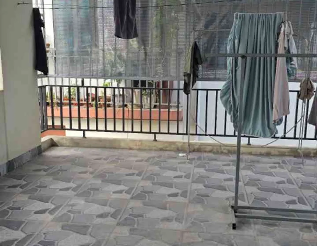 Bán nhà riêng 5 tầng 50m² tại An Dương Vương với pháp lý chuẩn và tiện di chuyển... Bán nhà riêng tại Tây Hồ, Hà Nội 01