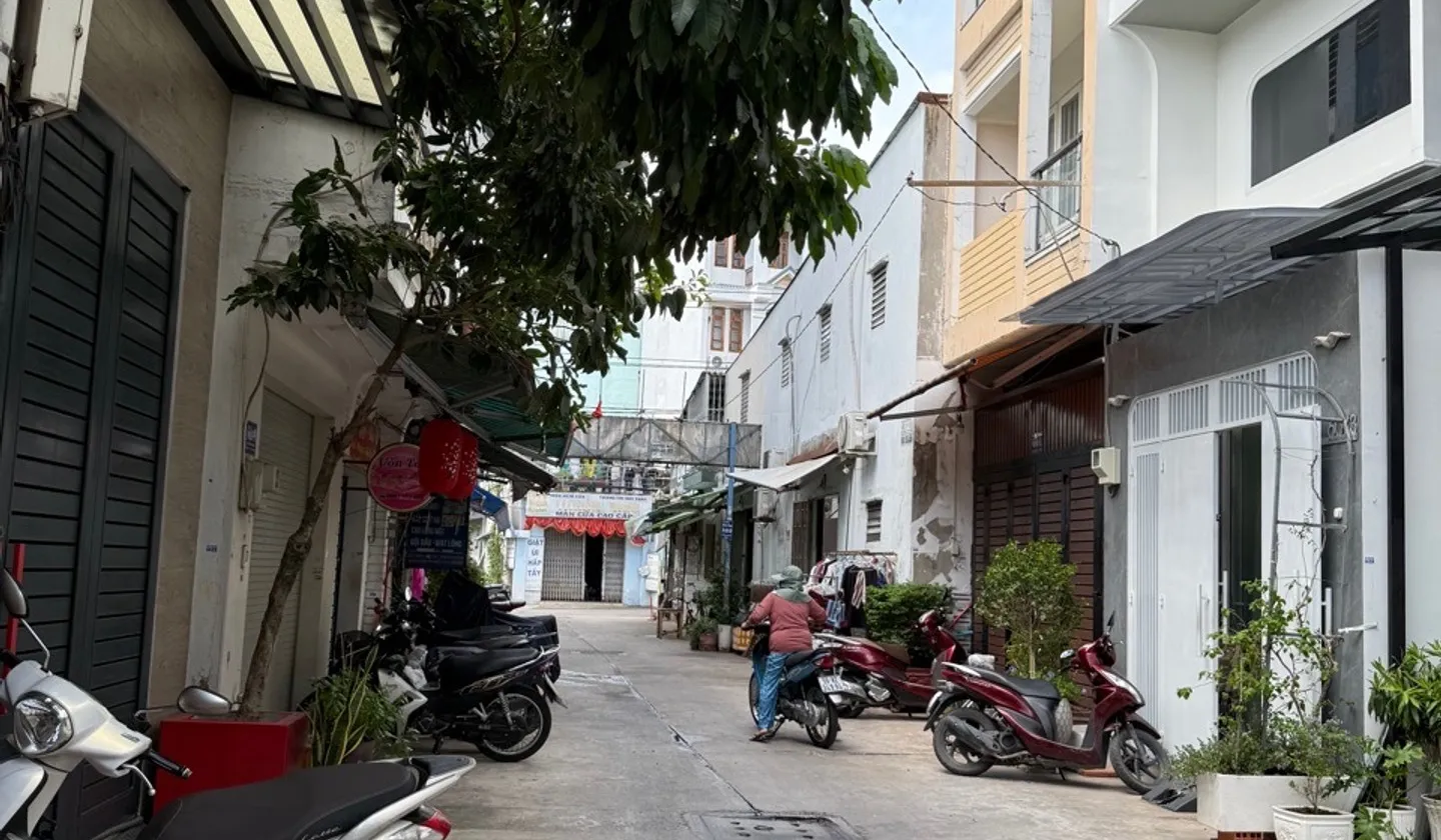 Nhà đẹp hẻm rộng, kinh doanh thuận lợi Tân Sơn Tân Bình... Bán nhà riêng tại Tân Sơn, Hồ Chí Minh 01