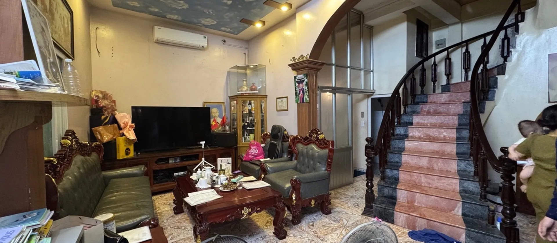 Cơ Hội Vàng Sở Hữu Nhà Mặt Phố Hoàng Hoa Thám - Vị Trí Đắc Địa, Lối Đi Riêng Hiếm Có... Bán nhà mặt phố tại Ngọc Hà, Hà Nội 01