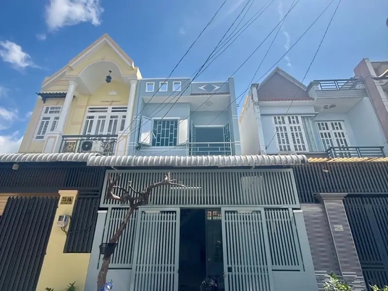 Nhà 2 tầng hẻm xe hơi, 85m², Xuân Thới Thượng, Hóc Môn - Giá 3.9 tỷ... Bán nhà riêng tại Bà Điểm, Hồ Chí Minh 01