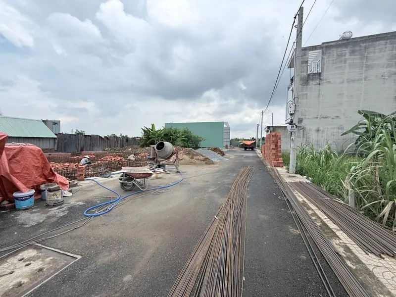 Bán đất Trường Lưu 62m2 hướng Tây Nam, hẻm ô tô 8m, pháp lý cơ sở... Bán đất tại Long Trường, Hồ Chí Minh 01