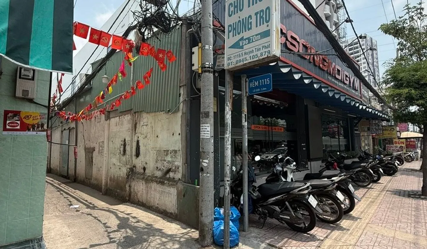 Cơ hội vàng sở hữu nhà riêng 5 phòng ngủ giá tốt tại Huỳnh Tấn Phát... Bán nhà riêng tại Phú Thuận, Hồ Chí Minh 01