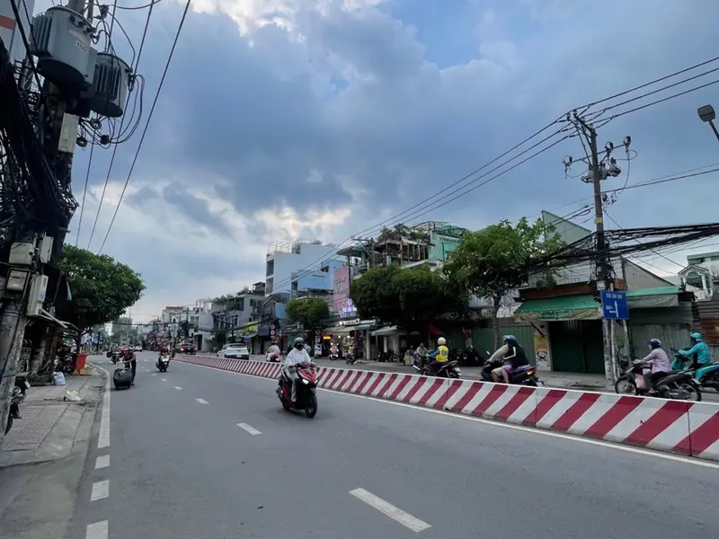 Bán Mặt Tiền Kinh Doanh Huỳnh Tấn Phát- P. Tân Thuận - Quận 7- Đường 30m , sát bên quận 4... Bán nhà mặt phố tại Tân Thuận, Hồ Chí Minh 01