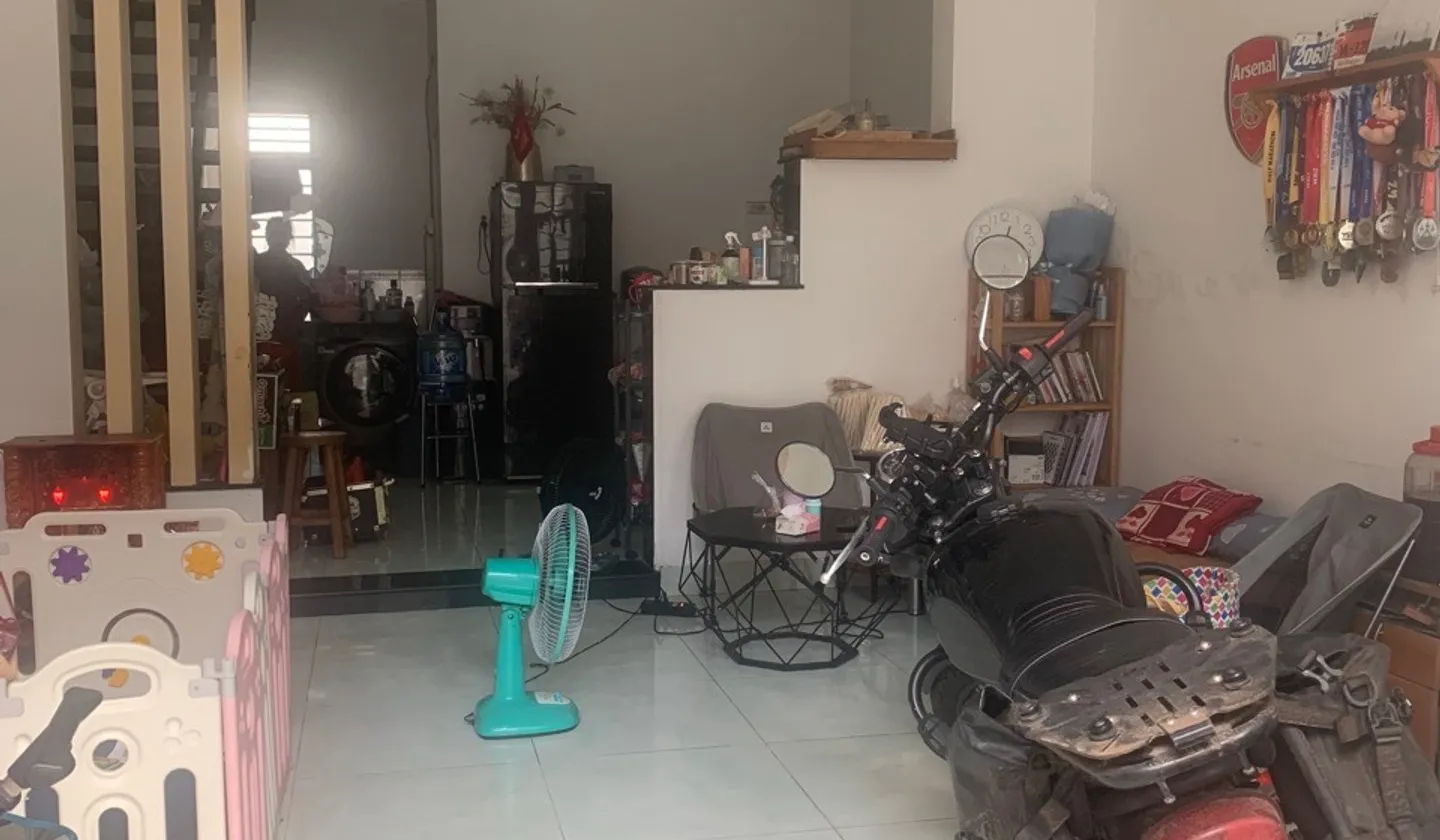 hiếm-sở hữu nhà 2 tầng cho thuê ổn định tại Hoàng Hoa Thám Dĩ An... Bán nhà riêng tại Đông Hòa, Hồ Chí Minh 01