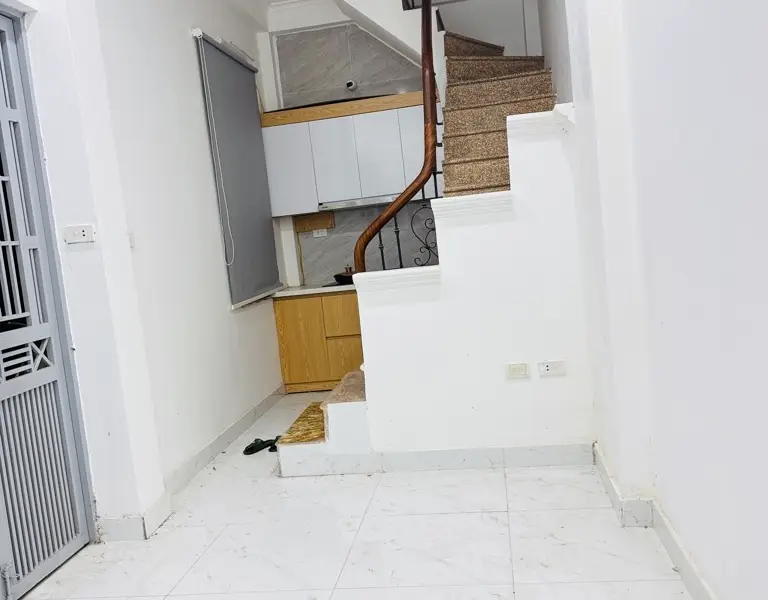 Nhà 4 tầng nhỏ xinh, giá tốt tại Khương Thượng... Bán nhà riêng tại Kim Liên, Hà Nội 01