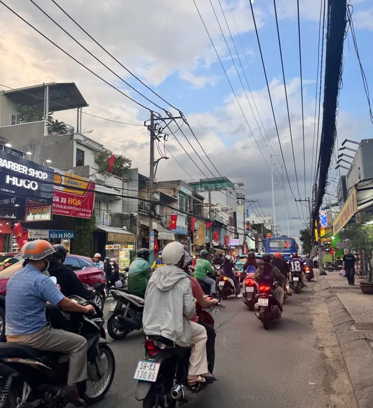 Bán nhà 2 mặt tiền rộng 55m2 tại Tân Bình giá 9,9 tỷ... Bán nhà mặt phố tại Bảy Hiền, Hồ Chí Minh 01