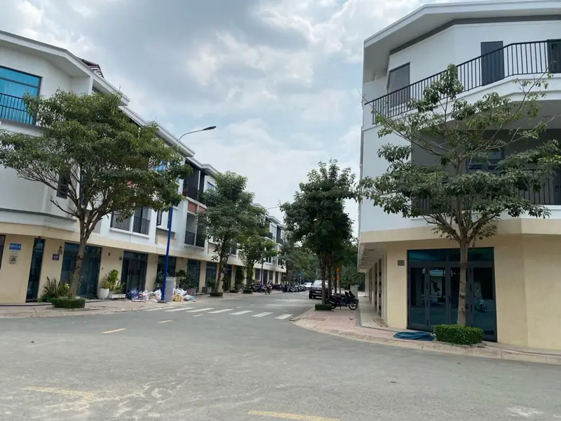 Nhà mặt phố giá thần tốc tại Bình Chuẩn, Thuận An... Bán nhà mặt phố tại An Phú, Hồ Chí Minh 01