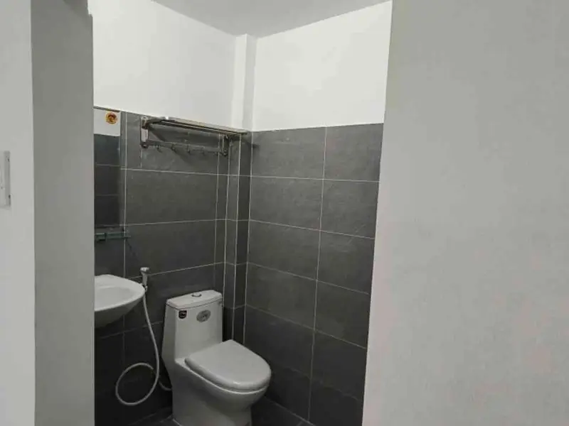🌳 SÂN VƯỜN _ NGANG ĐỈNH 8m _ DT 100,8 m2 _ TRUNG MỸ TÂY 🌳 HƠN 3 Đồng_ NHÀ 2 MẶT HẺM _Mới Đẹp xác... Bán nhà riêng tại Trung Mỹ Tây, Hồ Chí Minh 01
