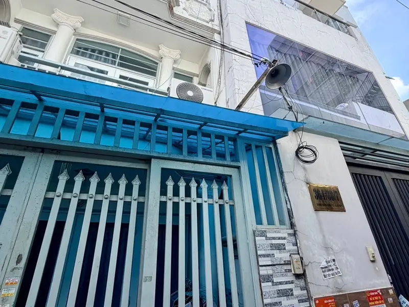 Nhà 3 tầng 4 phòng ngủ sát trung tâm Gò Vấp giá 6.6 tỷ... Bán nhà riêng tại An Nhơn, Hồ Chí Minh 01