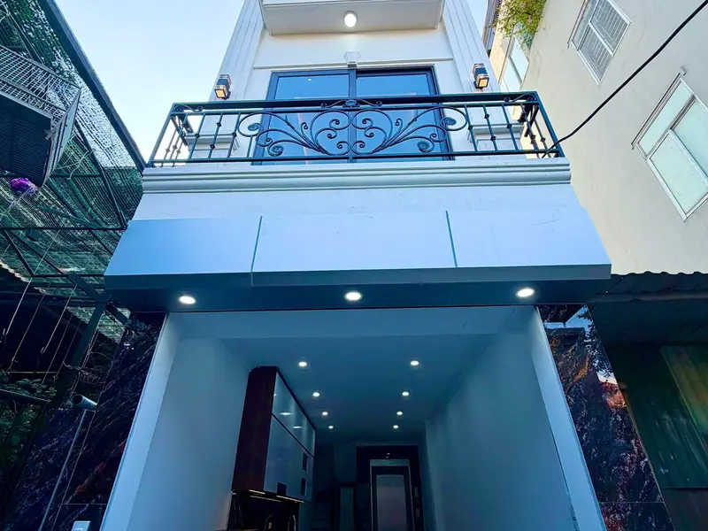Cơ hội hiếm có: Nhà 6 tầng thang máy ngõ nông ô tô đỗ cửa sát khu đô thị xanh Hồng Hà Cty... Bán nhà riêng tại Thanh Trì, Hà Nội 01