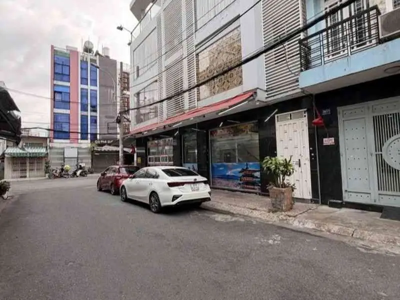 Nhà góc 2 mặt tiền, 4 tầng, 5 phòng ngủ tại khu dân cư sầm uất... Bán nhà mặt phố tại Tân Phú, Hồ Chí Minh 01