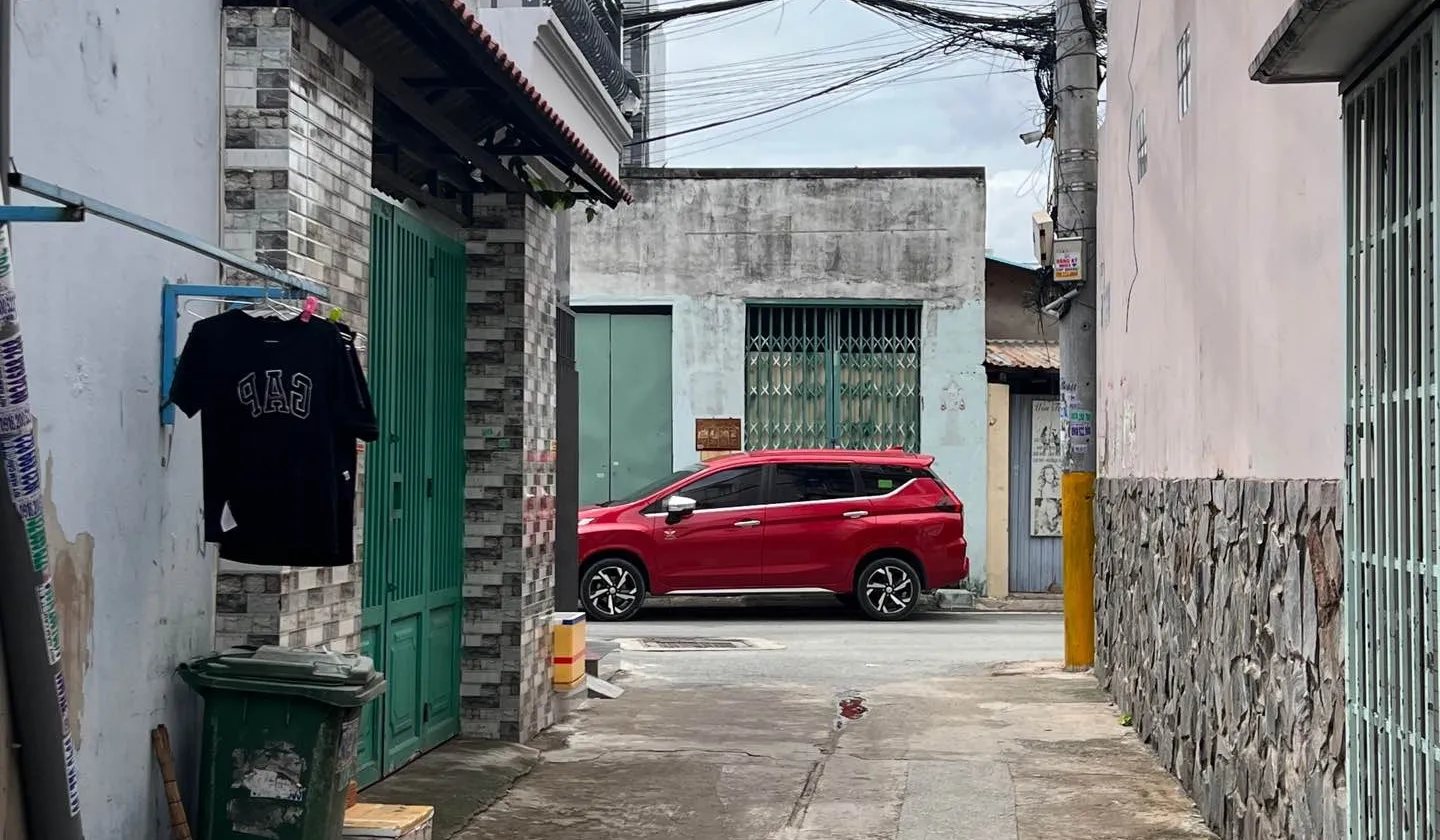 Nhà 2 tầng mặt tiền rộng, Thu nhập 110tr/tháng ngay Bình Trị Đông... Bán nhà riêng tại Bình Trị Đông, Hồ Chí Minh 01