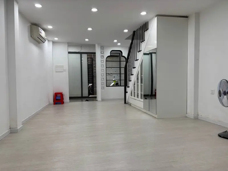 Nhà ngay phường Tân Bình khu dân Vip Gần Ga T3 , Chợ HHT , 30M ra trục đường lớn , an ninh tốt,... Bán nhà riêng tại Tân Bình, Hồ Chí Minh 01
