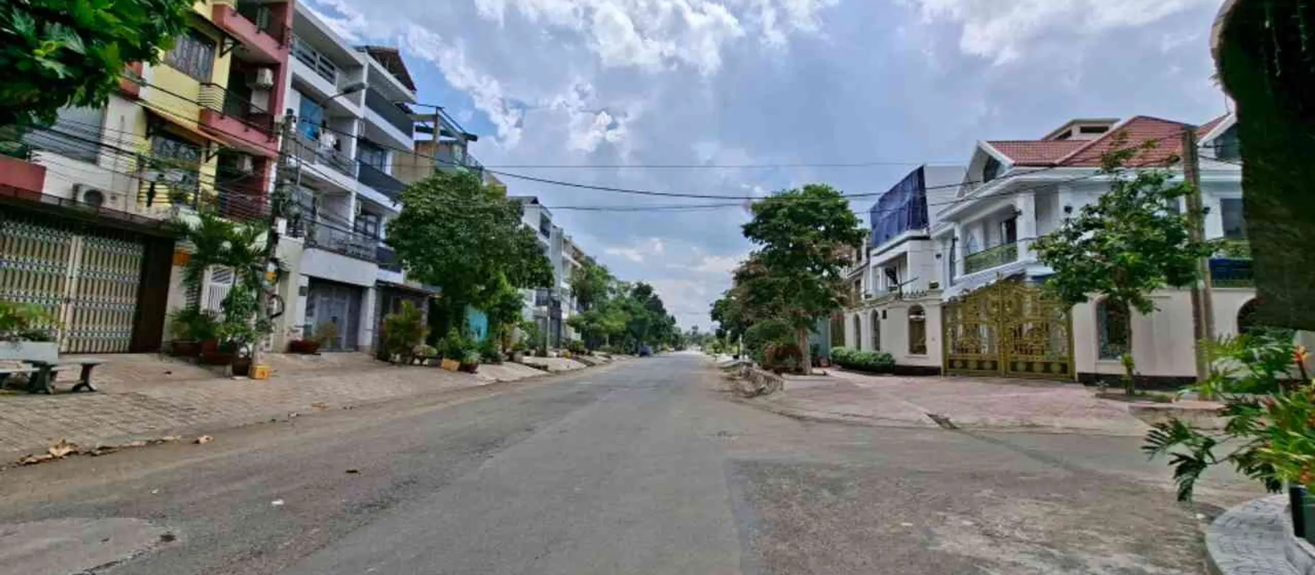 Nhà Mặt Phố Đắc Địa Quận 8, 4 Tầng, 6 Phòng Ngủ... Bán nhà mặt phố tại Bình Đông, Hồ Chí Minh 01