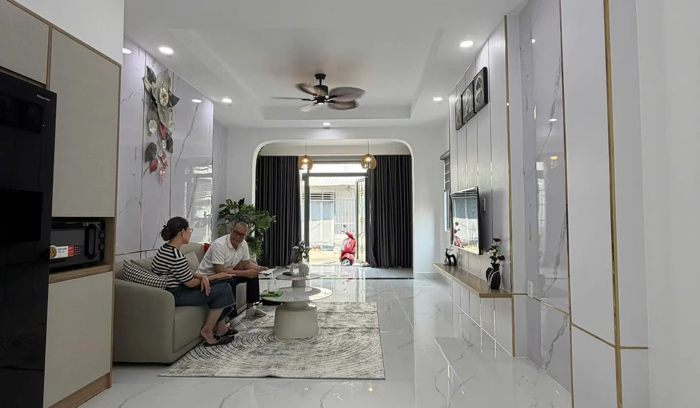 Bán nhà 2 tầng, 2 phòng ngủ, hẻm xe hơi tại Phú Thọ Hòa, Tân Phú... Bán nhà riêng tại Phú Thọ Hòa, Hồ Chí Minh 01