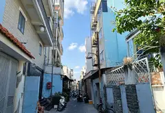 Gần ĐH Nguyễn Tất Thành - 135m2 - Nhỉnh 13 tỷ - Shr - mua đất tặng nhà... Bán nhà riêng tại Xóm Chiếu, Hồ Chí Minh 01