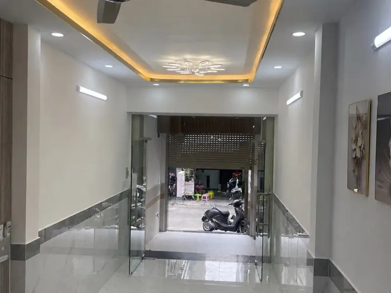 Cơ Hội Sở Hữu Nhà 5 Tầng 6 Phòng Ngủ Tô Hiến Thành Giá Tốt... Bán nhà riêng tại Hòa Hưng, Hồ Chí Minh 01
