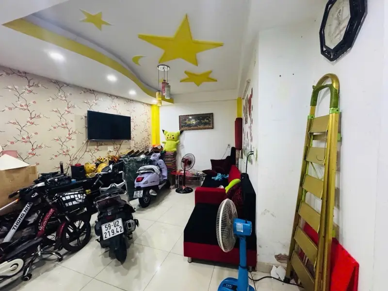 Nhà đẹp 5 tầng trung tâm Quận 10 - Đón gió, ánh sáng tự nhiên... Bán nhà riêng tại Vườn Lài, Hồ Chí Minh 01