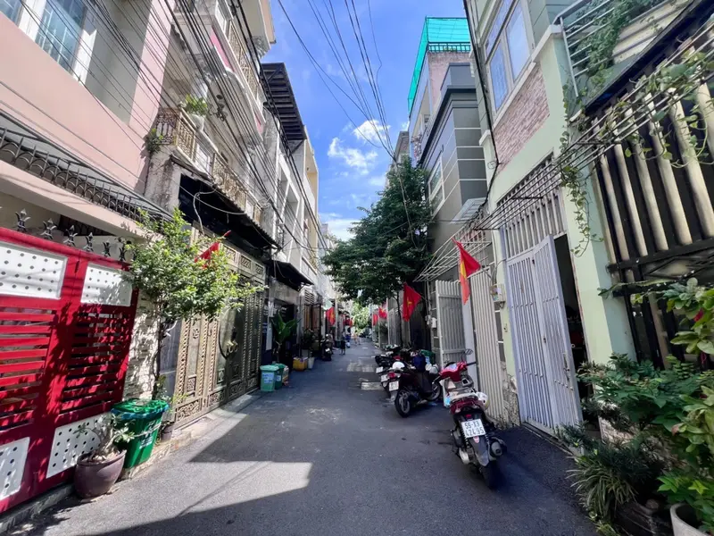 Bán nhà 2 tầng 50m2 Phường Linh Đông, giá 6.8 tỷ... Bán nhà riêng tại Hiệp Bình, Hồ Chí Minh 01
