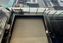 Nhà 4 tầng hiện đại, 5 phòng ngủ, hẻm thông trung tâm Quận 10... Bán nhà riêng tại Vườn Lài, Hồ Chí Minh 01