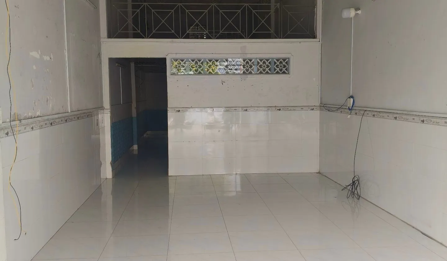 Nhà mặt tiền đường nhựa rộng 12m tại quận 12 - Cơ hội hiếm giá tốt... Bán nhà riêng tại Trung Mỹ Tây, Hồ Chí Minh 01