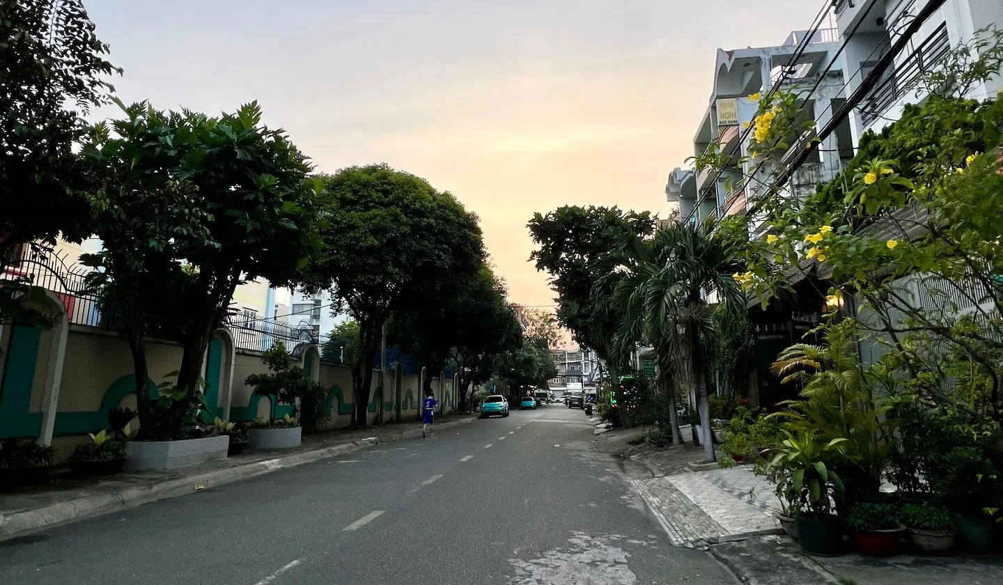 Nhà Mặt Phố Khu Tên Lửa, 4 Tầng, 5 Phòng Ngủ, Gần Aeon Mall... Bán nhà mặt phố tại An Lạc, Hồ Chí Minh 01