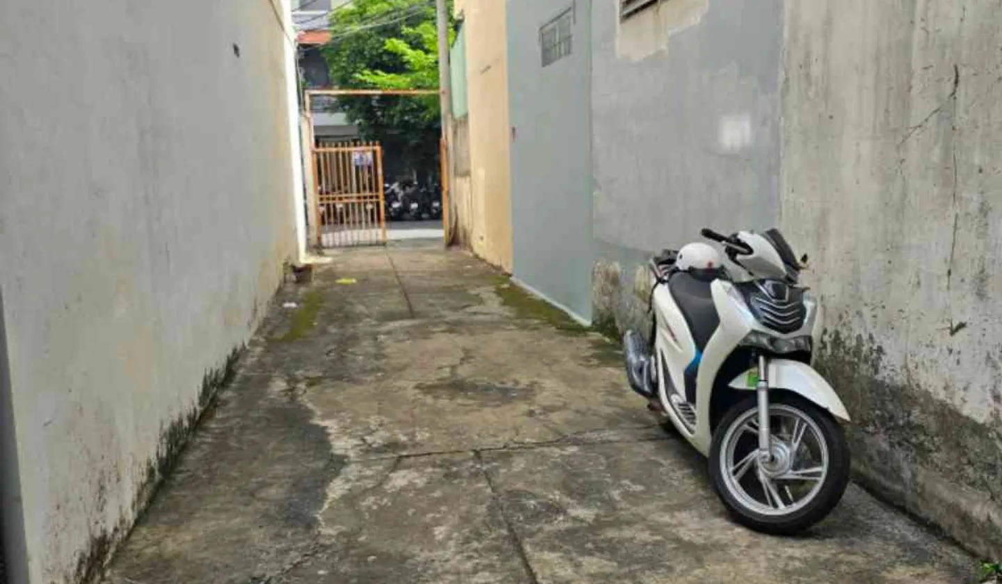 Bán nhà 2 tầng 82m2 hẻm xe hơi Tân Sơn Nhì giá thương lượng... Bán nhà riêng tại Tân Sơn Nhì, Hồ Chí Minh 01