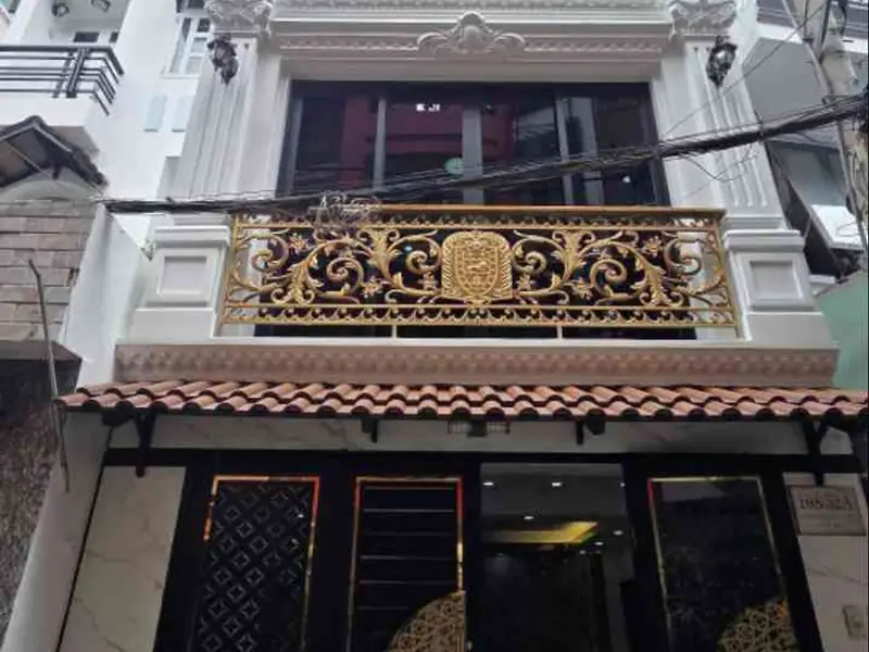 CƠ NGƠI 5 TẦNG 4,4M NGANG THANG MÁY HXH ĐƯỜNG TRẦN QUANG DIỆU 0933962882... Bán nhà riêng tại Nhiêu Lộc, Hồ Chí Minh 01