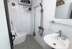 Nhà lô góc Khương Đình, 26m², giá 1.65 tỷ, ở ngay... Bán nhà riêng tại Khương Đình, Hà Nội 07