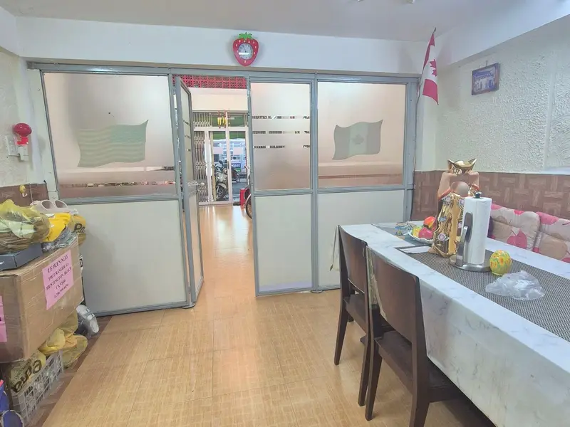 Nhà Mặt Phố Sầm Uất Tân Định - Không Gian Xanh, Tiện Nghi Đầy Đủ... Bán nhà mặt phố tại Tân Định, Hồ Chí Minh 01