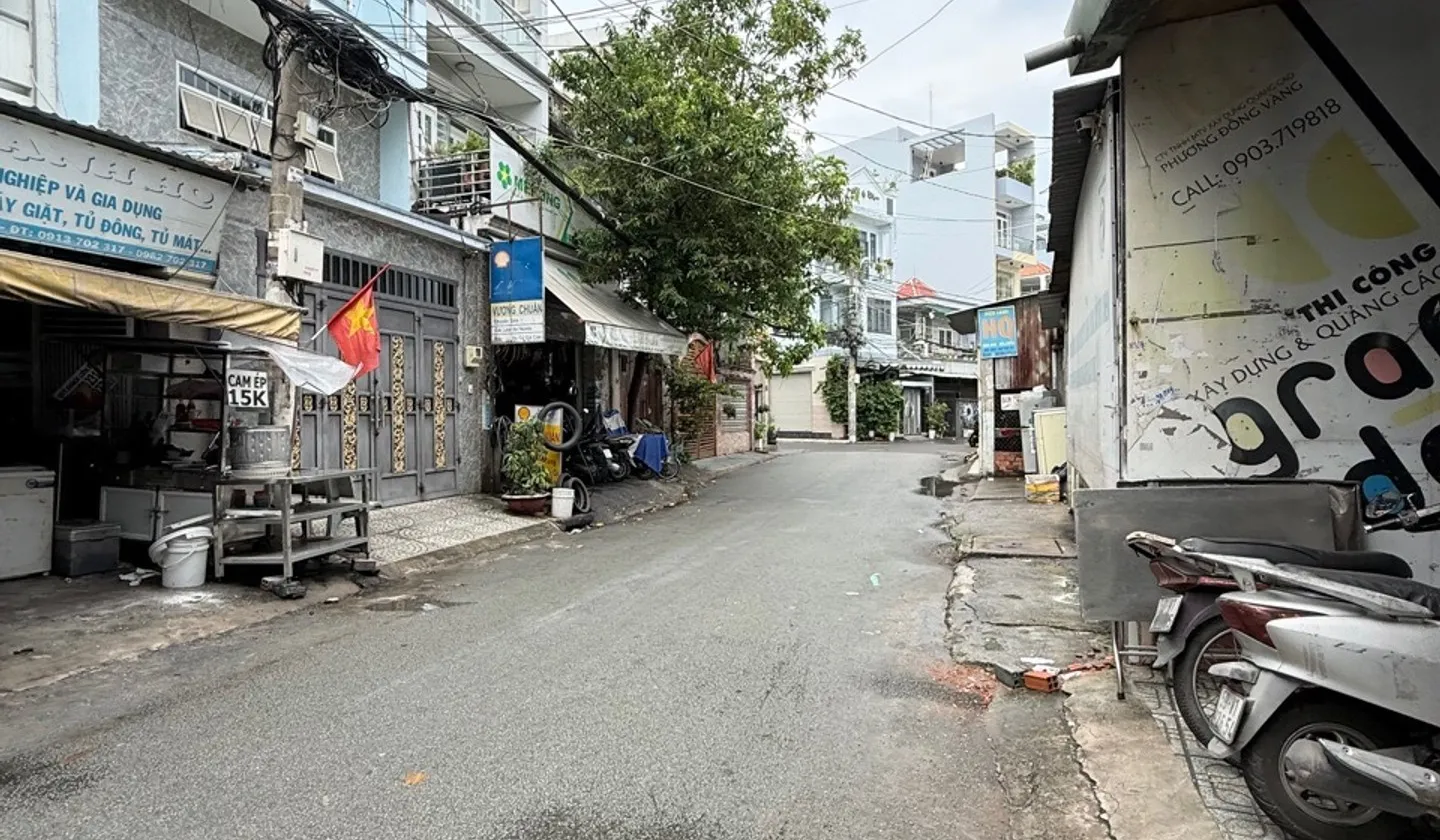 Nha quang trung .nhà Đẹp . Đường xe tải tránh mhau... Bán nhà riêng tại An Hội Tây, Hồ Chí Minh 01