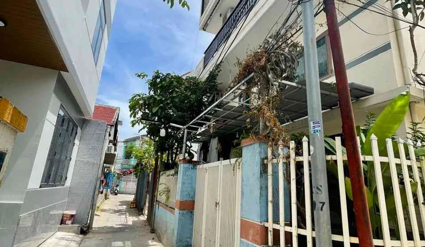 Nhà 4 tầng 2 mặt kiệt trung tâm Sơn Trà rộng rãi, thoáng mát... Bán nhà riêng tại An Hải, Đà Nẵng 01