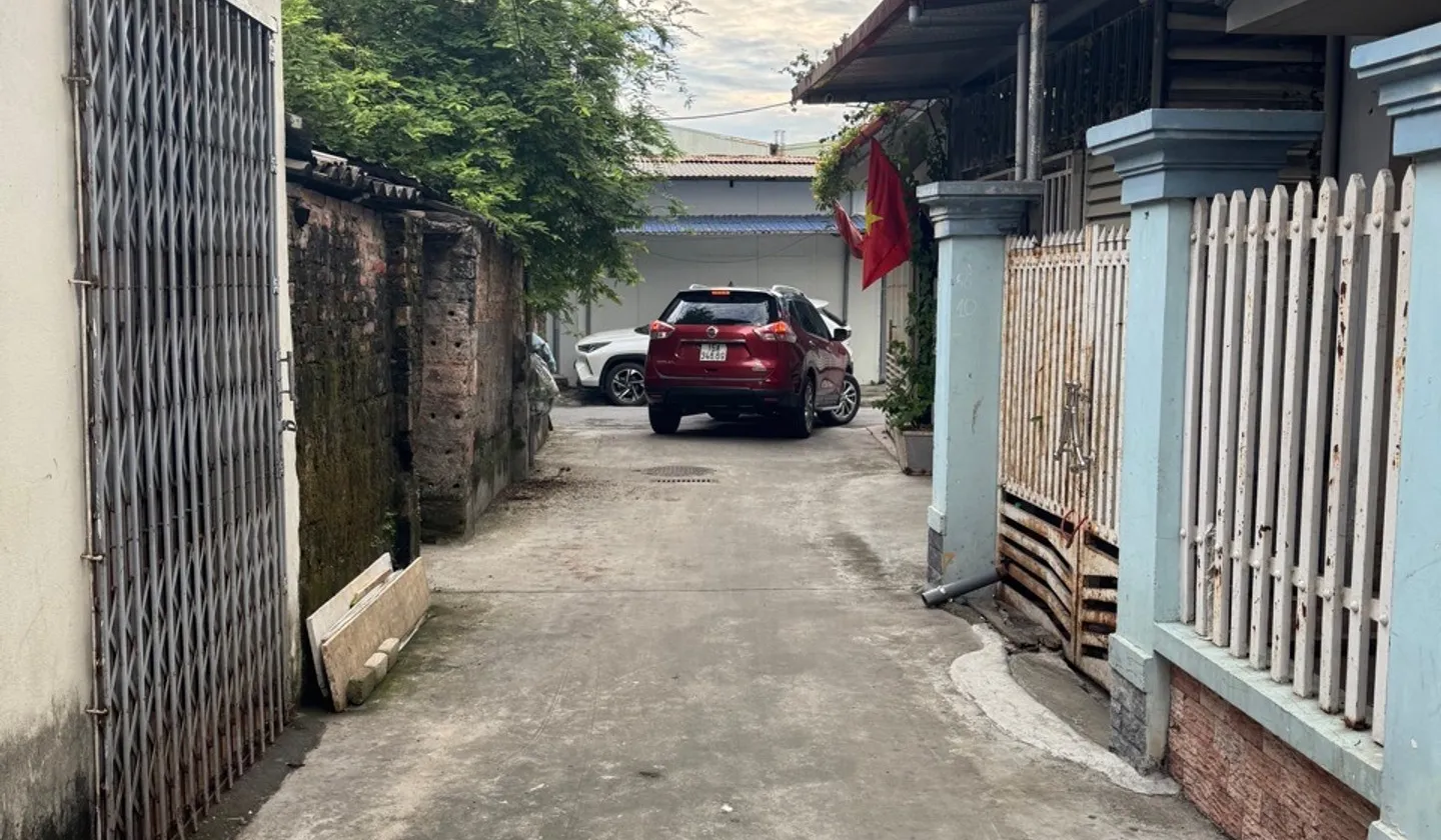 Nhà 2 tầng khung chắc, ngõ thông lối đại lộ cực đẹp... Bán nhà riêng tại Hồng Bàng, Hải Phòng 01