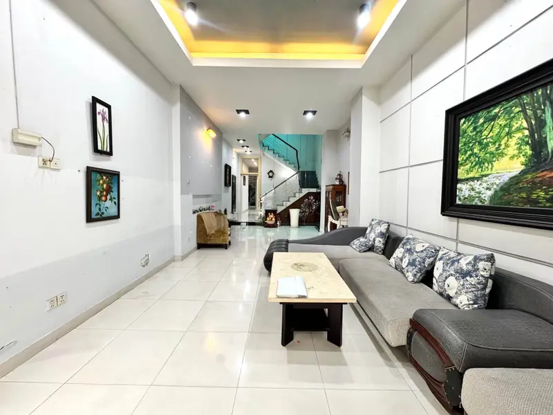 Bán nhà phố 3 tầng hơn 26 tỷ quận Tân Bình, gần sân bay TSN... Bán nhà mặt phố tại Tân Sơn Hòa, Hồ Chí Minh 01