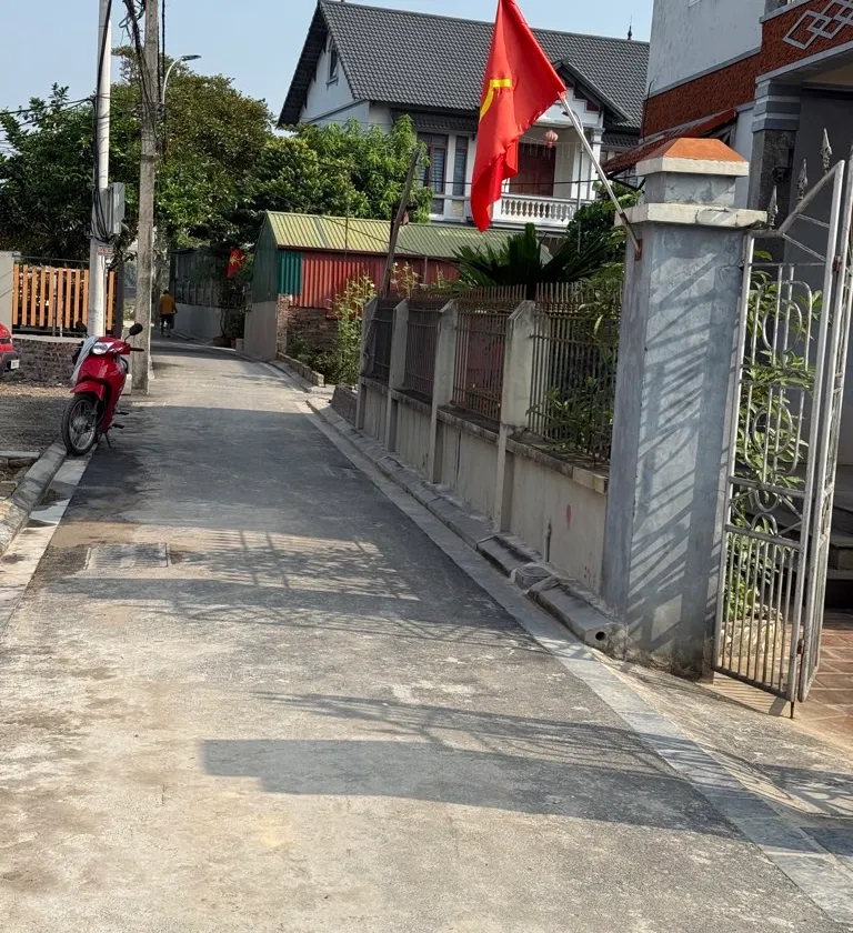 Không có lô thứ 2 - Phúc Thịnh, Võ Nguyên Giáp - ô tô đỗ cửa - Khuôn tiền nhỏ 3 tỷ DT 60m... Bán owner_side tại Phúc Thịnh, Hà Nội 01