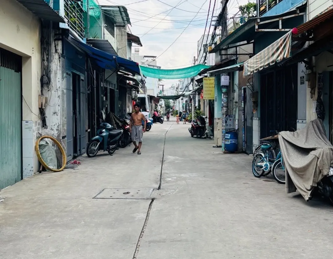 Bán nhà Hồ Văn Long,hẻm xe tải,gần trường tiểu học Trần văn Ơn,giá hơn 5 tỷ... Bán nhà riêng tại Bình Tân, Hồ Chí Minh 01