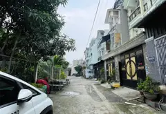 TRUNG MỸ TÂY – XE HƠI THÔNG – NGỦ TRONG NHÀ... Bán nhà riêng tại Trung Mỹ Tây, Hồ Chí Minh 03
