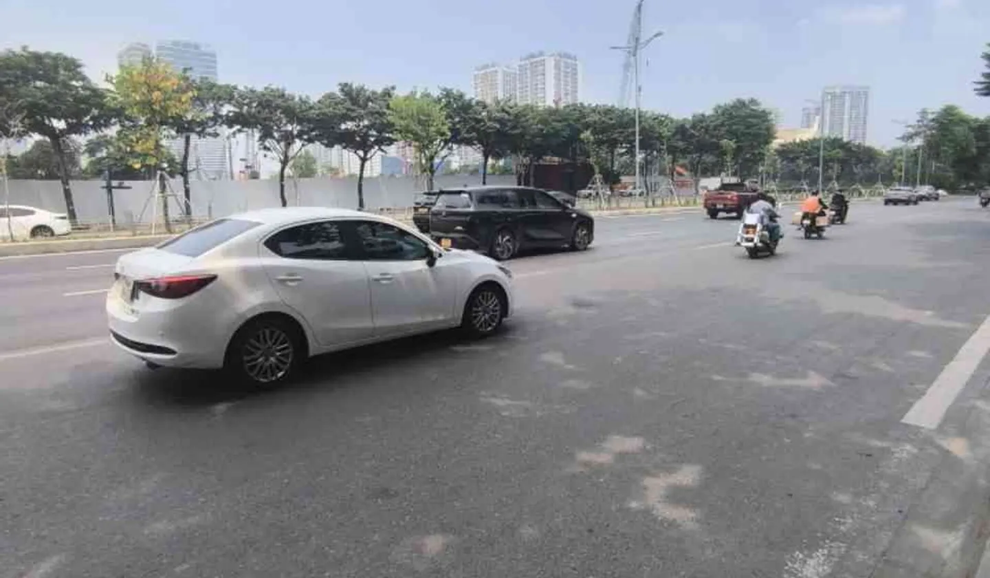 Biệt Thự Mặt Phố Võ Chí Công Với Mặt Tiền Rộng Và Vỉa Hè Đẳng Cấp... Bán nhà mặt phố tại Tây Hồ, Hà Nội 01