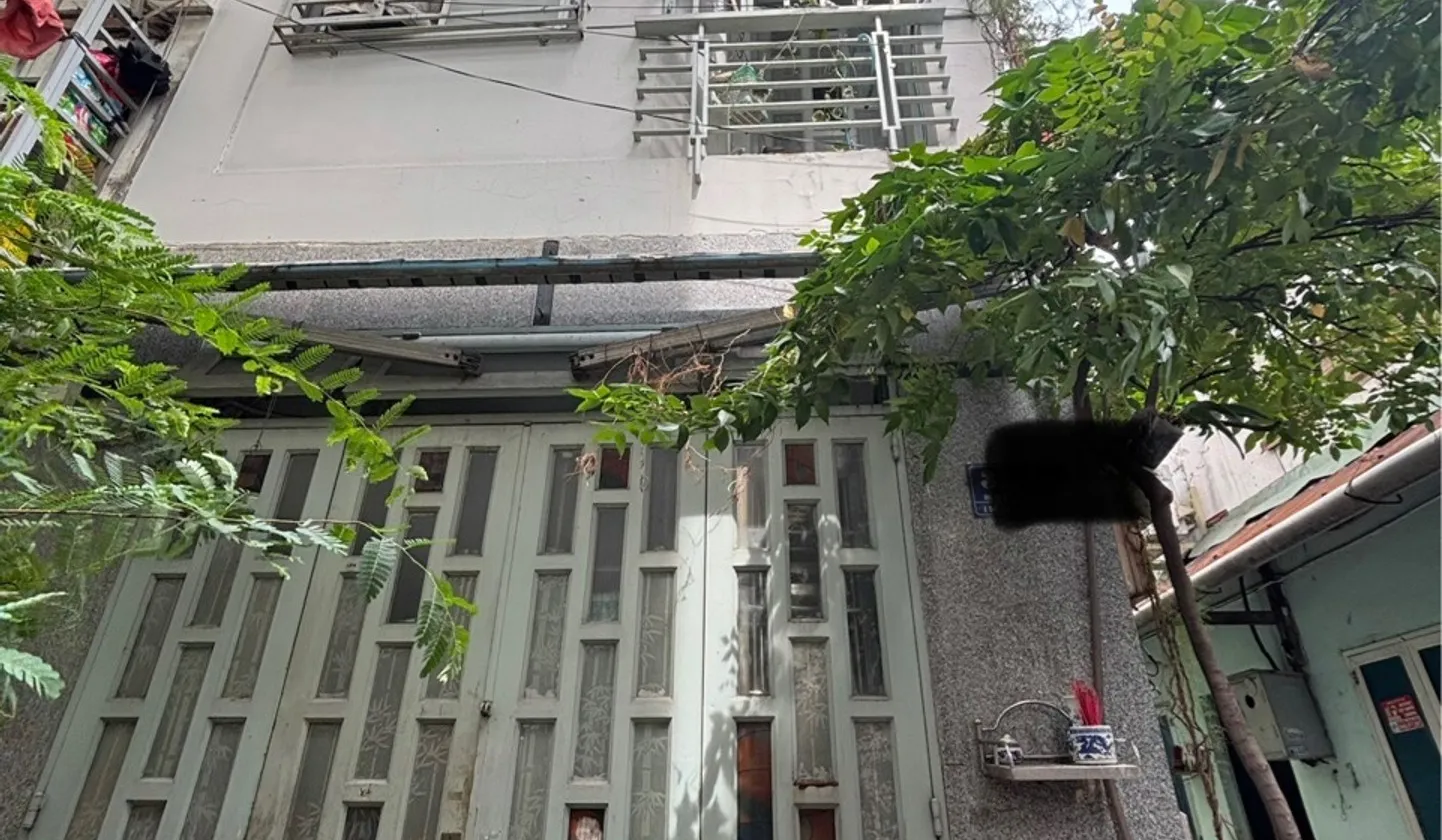 Bán nhà riêng 3 tầng ở Văn Cao, diện tích 30.6m², giá 4.7 tỷ VNĐ... Bán nhà riêng tại Phú Thạnh, Hồ Chí Minh 01