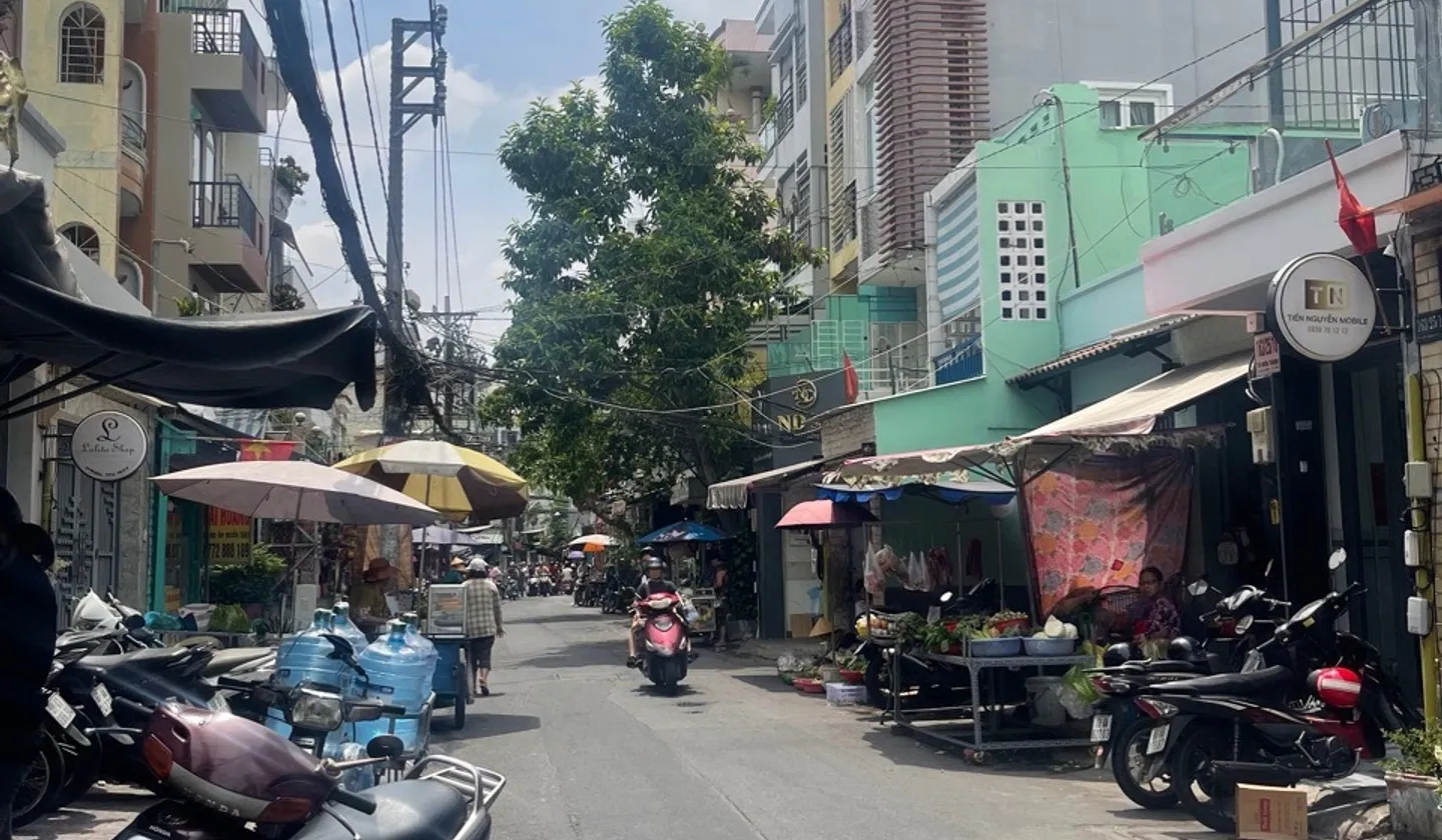 Nhà 5 tầng hẻm xe hơi Tô Hiến Thành, 6PN 7WC, giá ưu đãi... Bán nhà riêng tại Hòa Hưng, Hồ Chí Minh 01