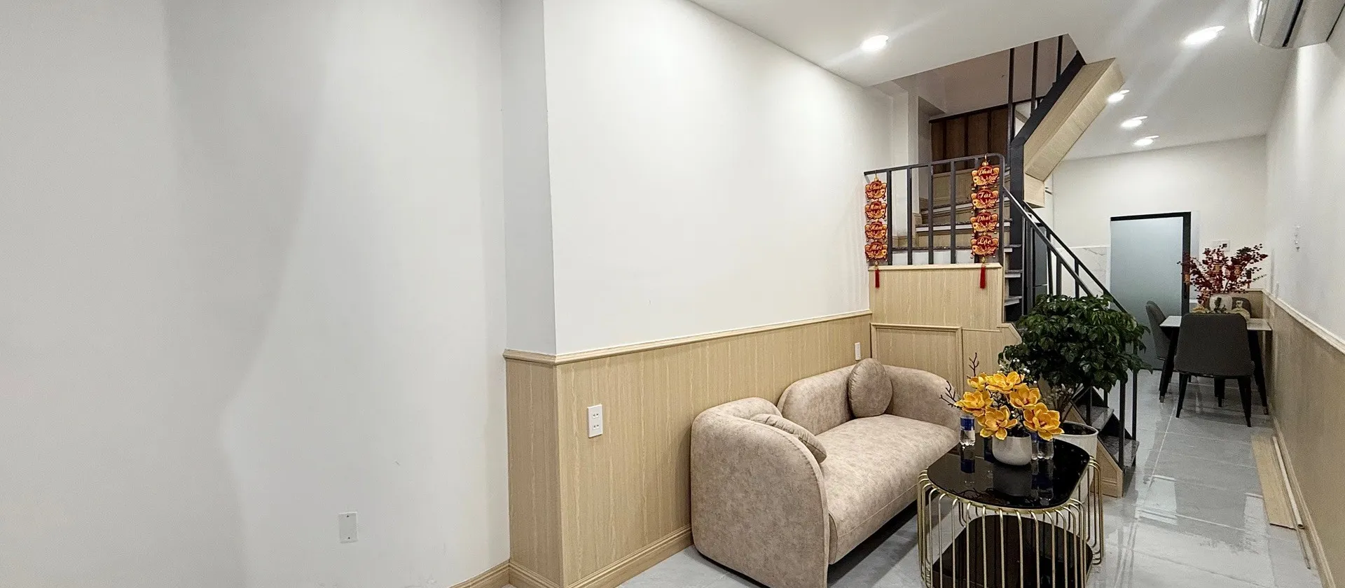 Nhà đẹp Nguyễn Thượng Hiền, Quận 3 - Giá sốc giảm ngay 300 triệu... Bán nhà riêng tại Bàn Cờ, Hồ Chí Minh 01
