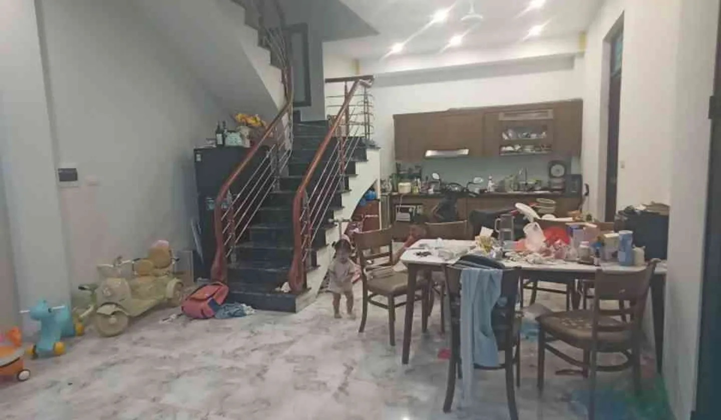 Bán nhà lô góc 5 tầng, diện tích 98,8 m² tại phường Việt Hưng, Hà Nội... Bán nhà riêng tại Việt Hưng, Hà Nội 01